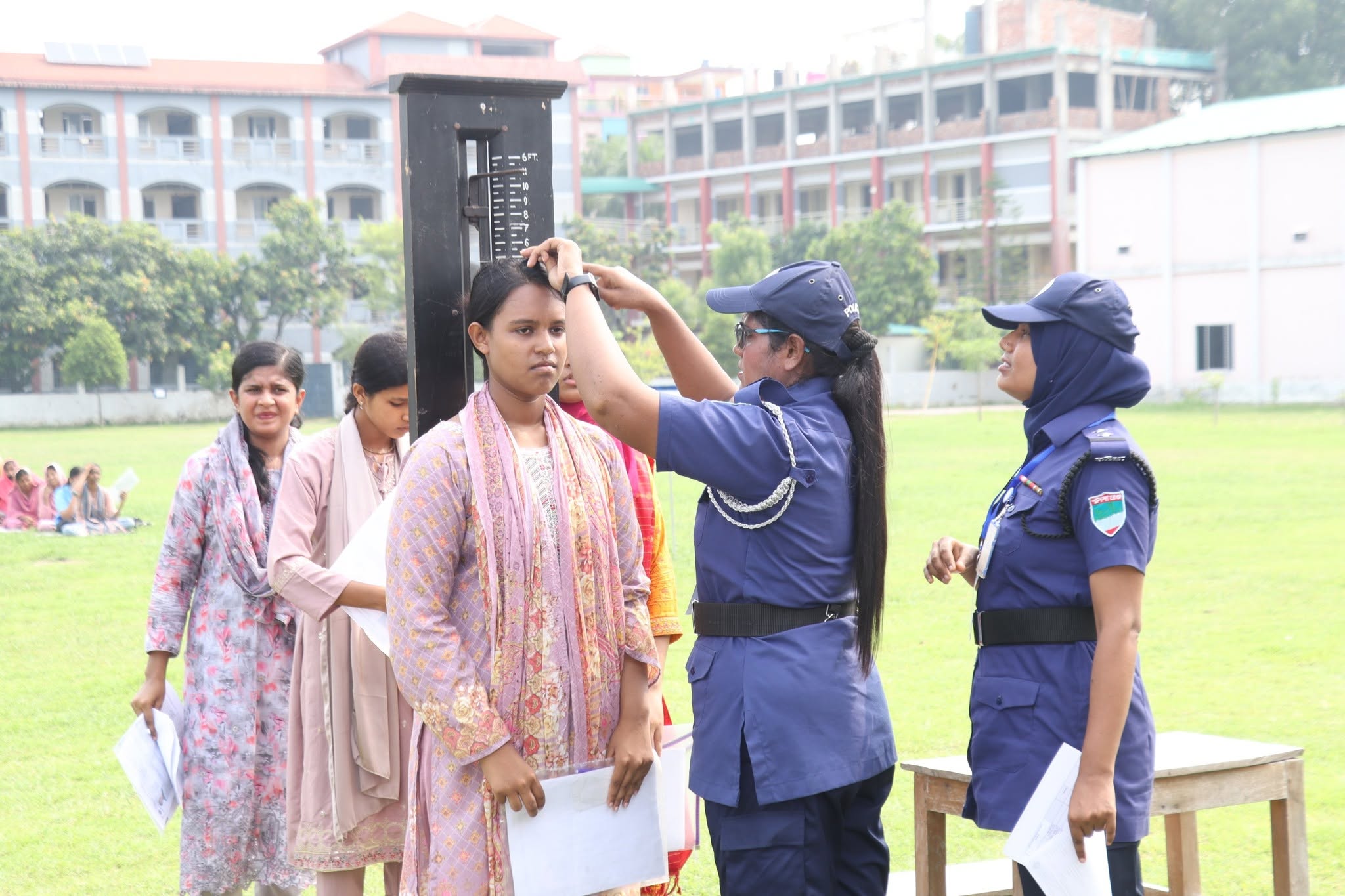 সাতক্ষীরা পুলিশে ক্যাডেট এএসআই পদে নিয়োগ উপলক্ষে ব্রিফিং প্যারেড