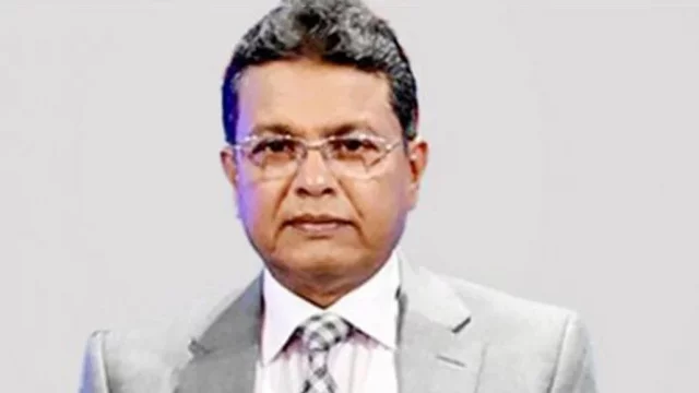 কার্নিশে ঝুলে থাকা তরুণকে গুলিসহ দুজনকে হত্যা ডিএমপির সাবেক কমিশনার হাবিবসহ ৩ পুলিশের মৃত্যুদণ্ড