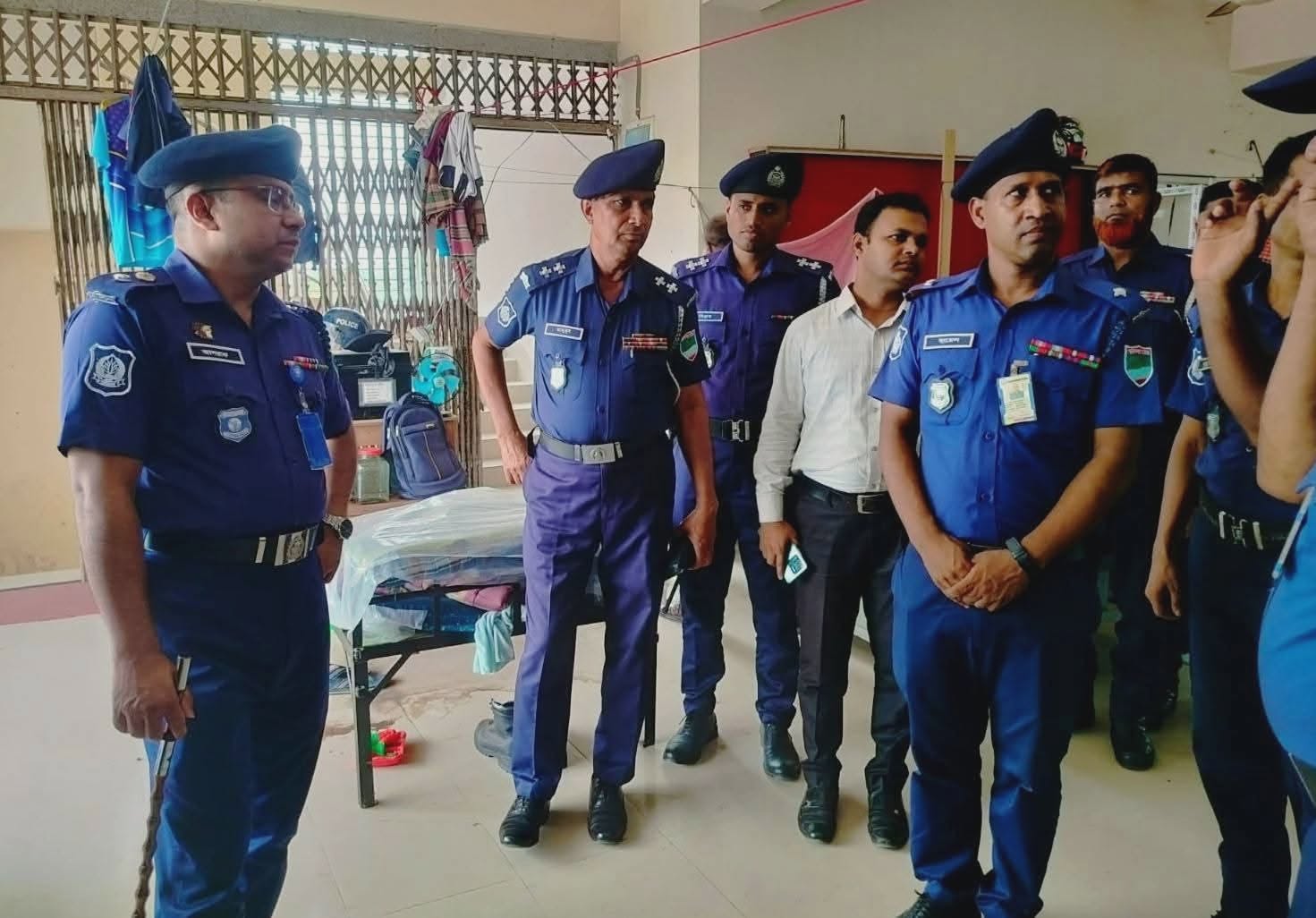 কালিগঞ্জ থানা পরিদর্শনে সাতক্ষীরার পুলিশ সুপার