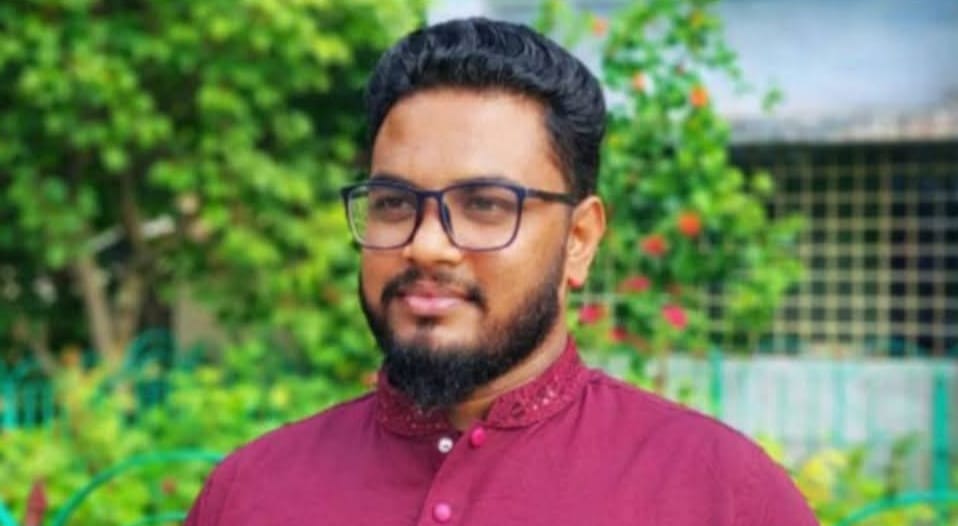 আশাশুনিতে দায়িত্ব শেষে আবেগঘন স্ট্যাটাস শিবির নেতা ইয়াছিন আরাফাতের: ‘বিদায় আশাশুনি, সম্পর্কের সমাপ্তি নয় ।