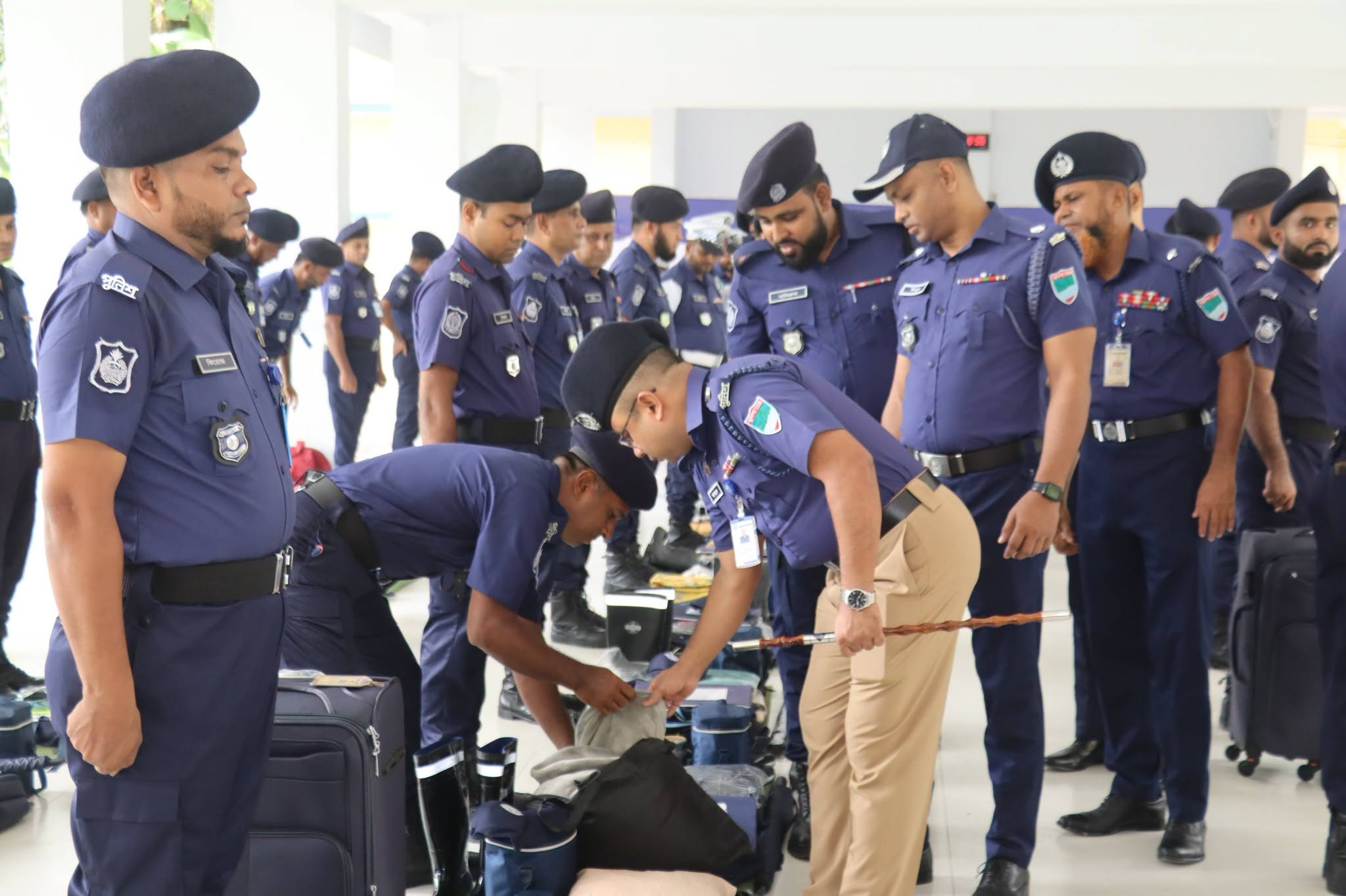 সাতক্ষীরা জেলা পুলিশের মাসিক কিট প্যারেড অনুষ্ঠিত