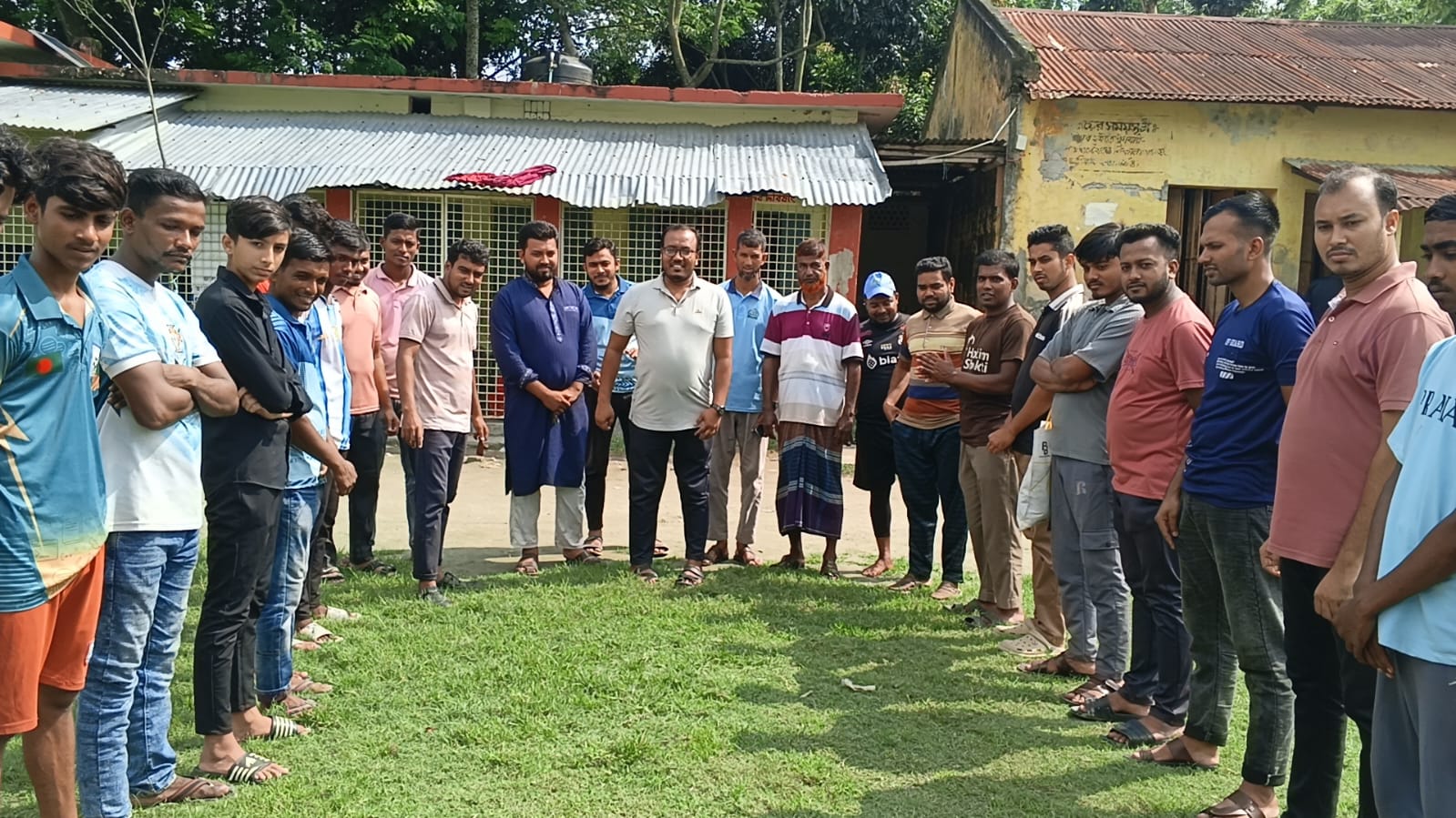 কলারোয়ার জালালাবাদে ৮ দলীয় জুলাই স্মৃতি ফুটবল টুর্নামেন্টের উদ্বোধন