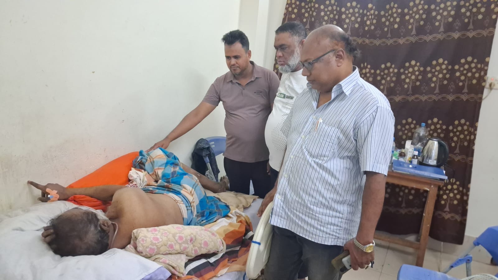 দৈনিক দৃষ্টিপাত পত্রিকার সম্পাদকের সুস্থতা কামনা