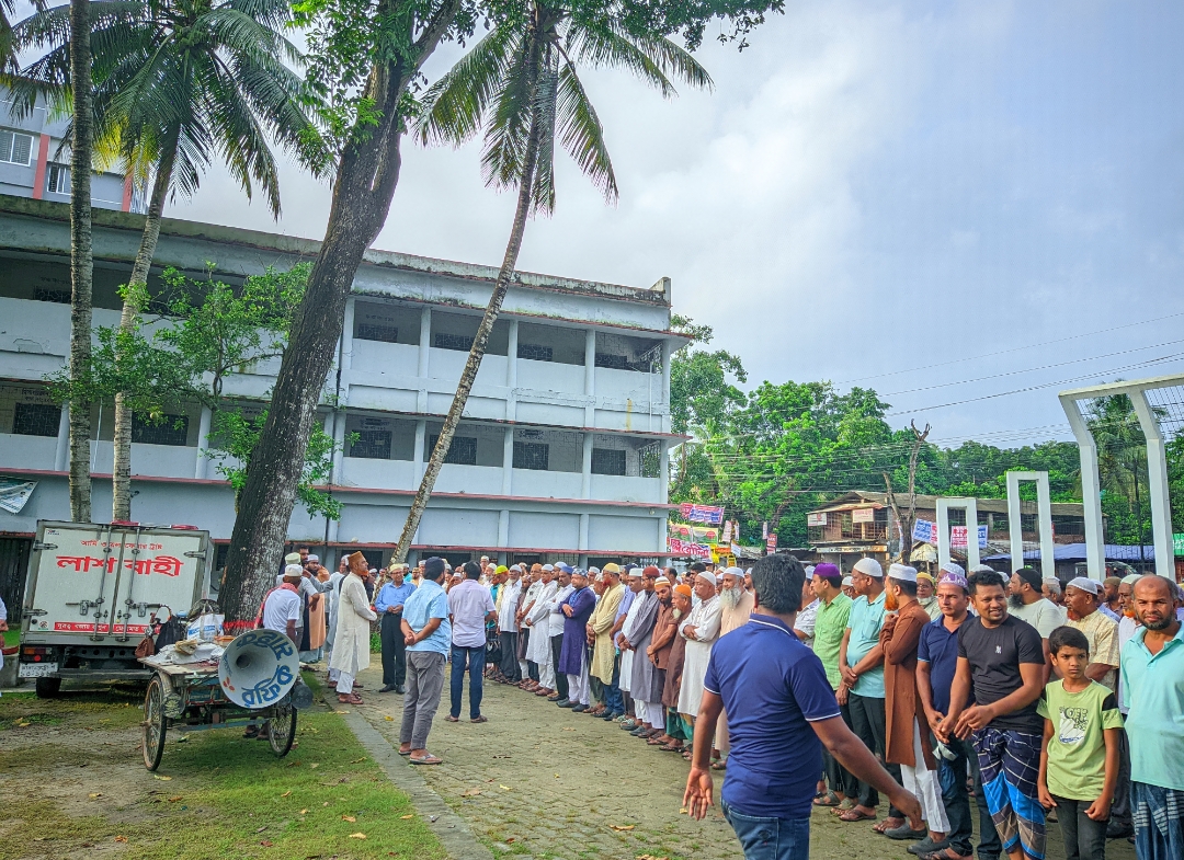 কলারোয়ায় লাঙ্গলঝাড়া ইউনিয়নের সাবেক চেয়ারম্যান জুলফিকার আলীর মৃত্যু, দাফন সম্পন্ন