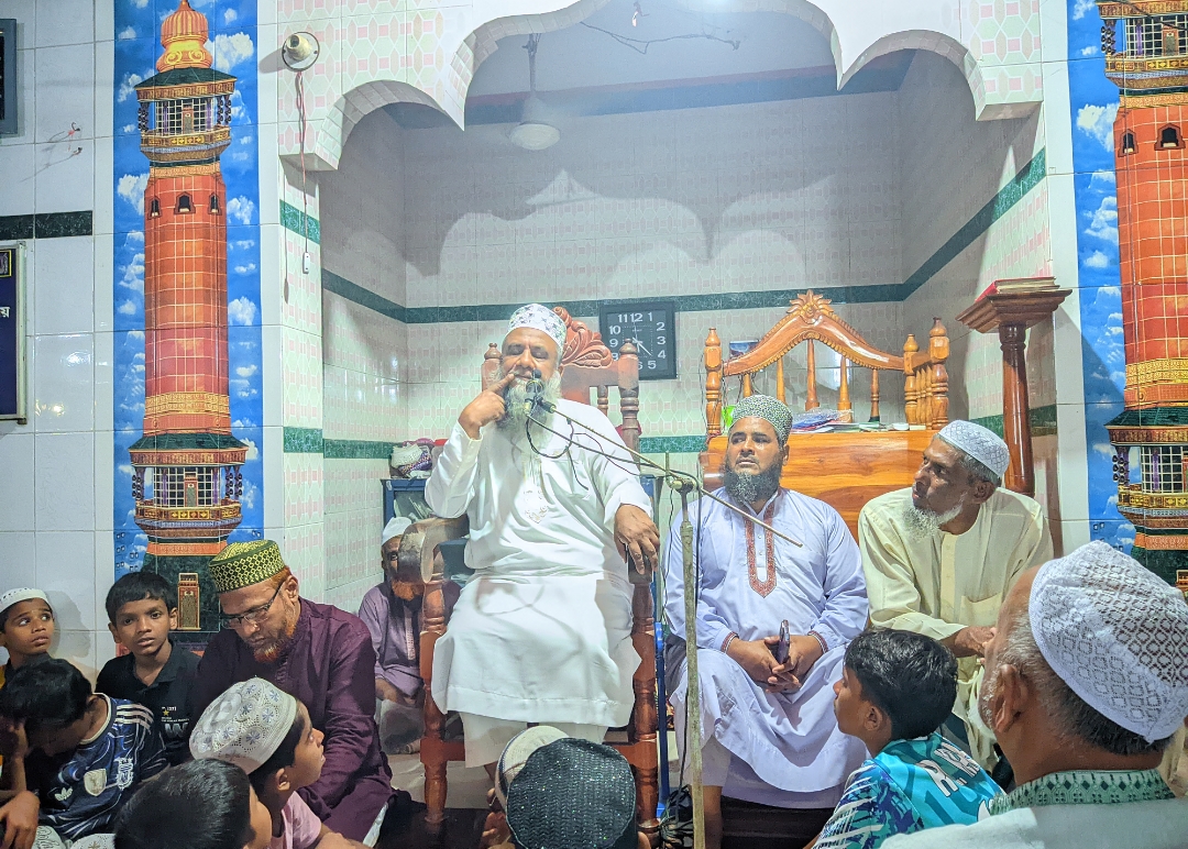 কলারোয়ার ঝিকরায় সিরাতুন্নবী (সা.) মাহফিল অনুষ্ঠিত রাসূল (সা.)-এর জীবন ও আদর্শ অনুসরণের আহ্বান