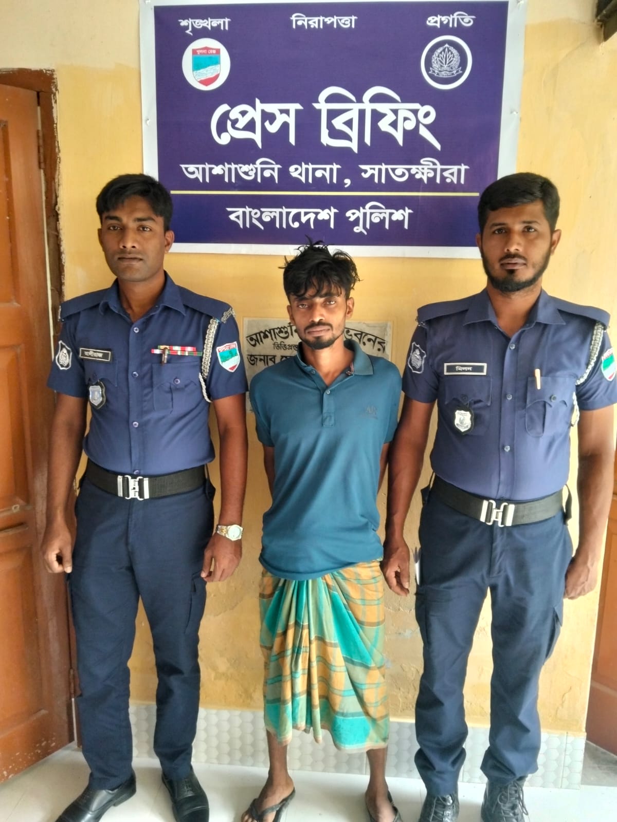 মুচলেকায় মুক্তির দুই দিন পর আবারও পুলিশের হাতে আটক ইউনুছ গাজী