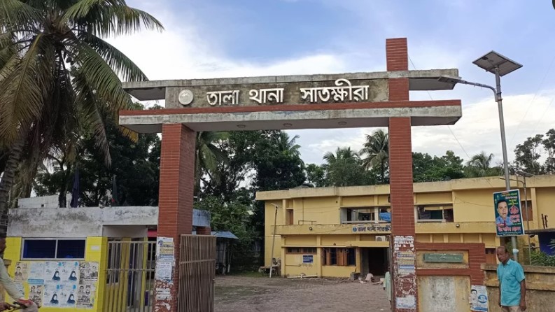 তালায় পুলিশের অভিযানে ৫৬ পিস ইয়াবা উদ্ধার ‎
