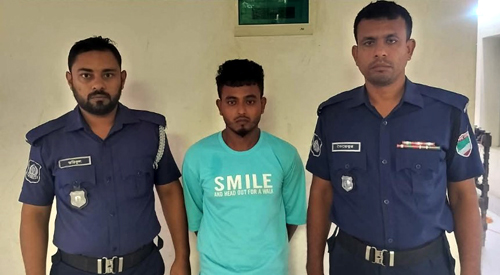 দেবহাটা থানা পুলিশে অভিযানে ধর্ষণ মামলার ১জন আসামী গ্রেপ্তার