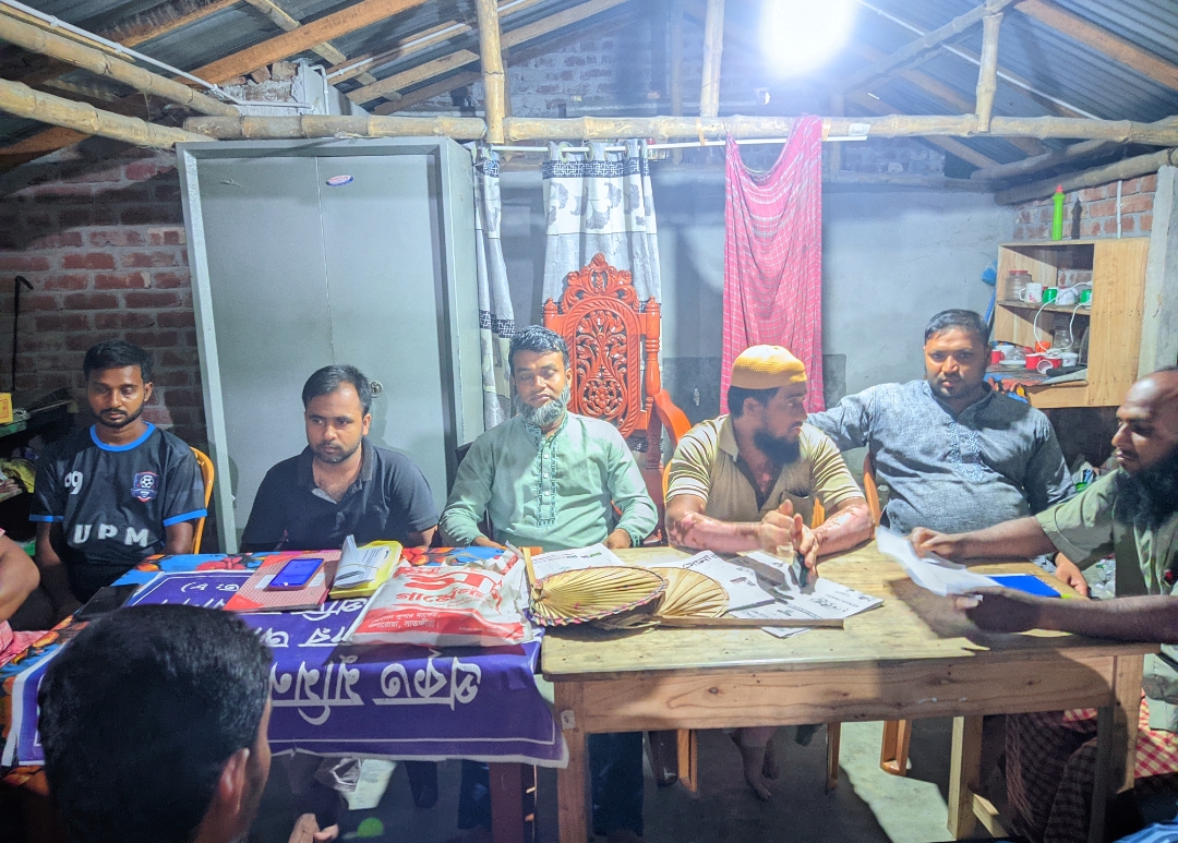 কলারোয়ার লাঙ্গলঝাড়ায় যুব ও ক্রীড়া বিভাগের ইউনিয়ন বৈঠক অনুষ্ঠিত জুলাই স্মৃতি ফুটবল টুর্নামেন্টের ফাইনাল ও দাওয়াতি পক্ষ পালনের প্রস্তুতি নিয়ে আলোচনা