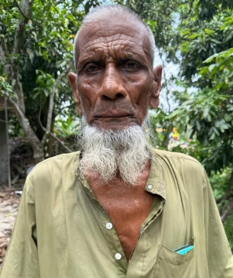 শ্যামনগরে ছেলে ও নাতির নির্যাতনে হাসপাতালে বৃদ্ধ